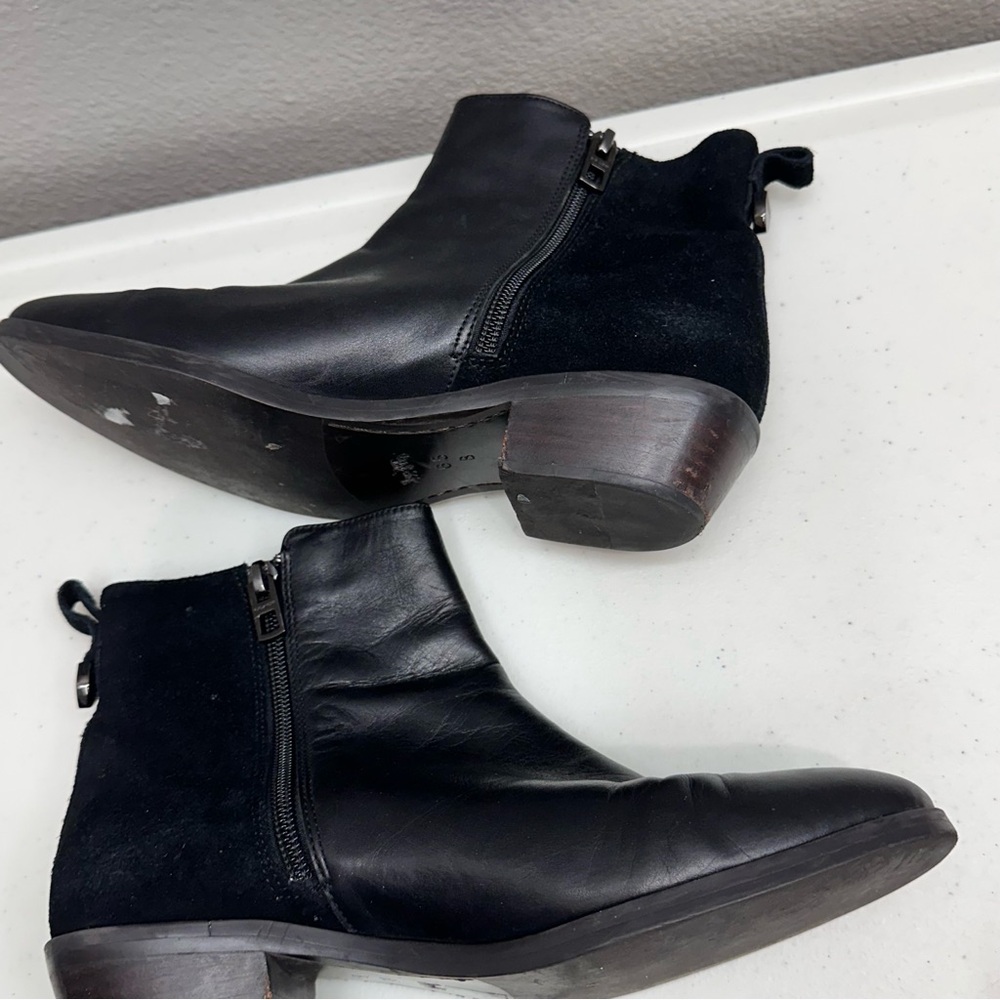 Coach Carmen Boots Size 6.5 B Black Leather Suede Low Heel - Picture 4 of 10